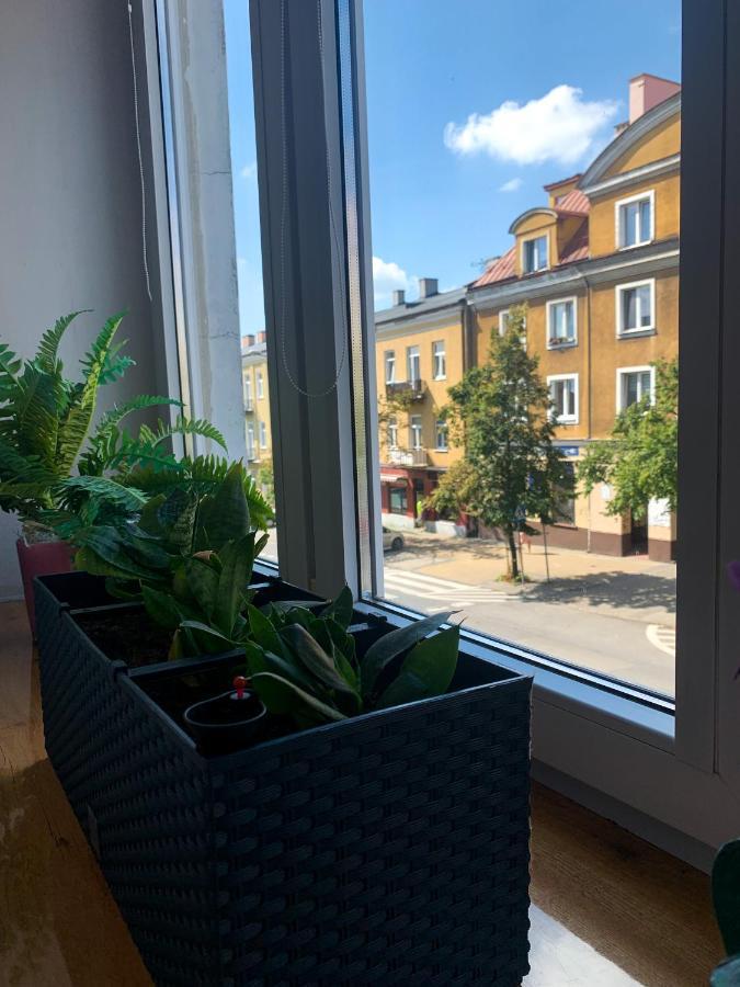 Apartament Przy Dworcu Radom Extérieur photo